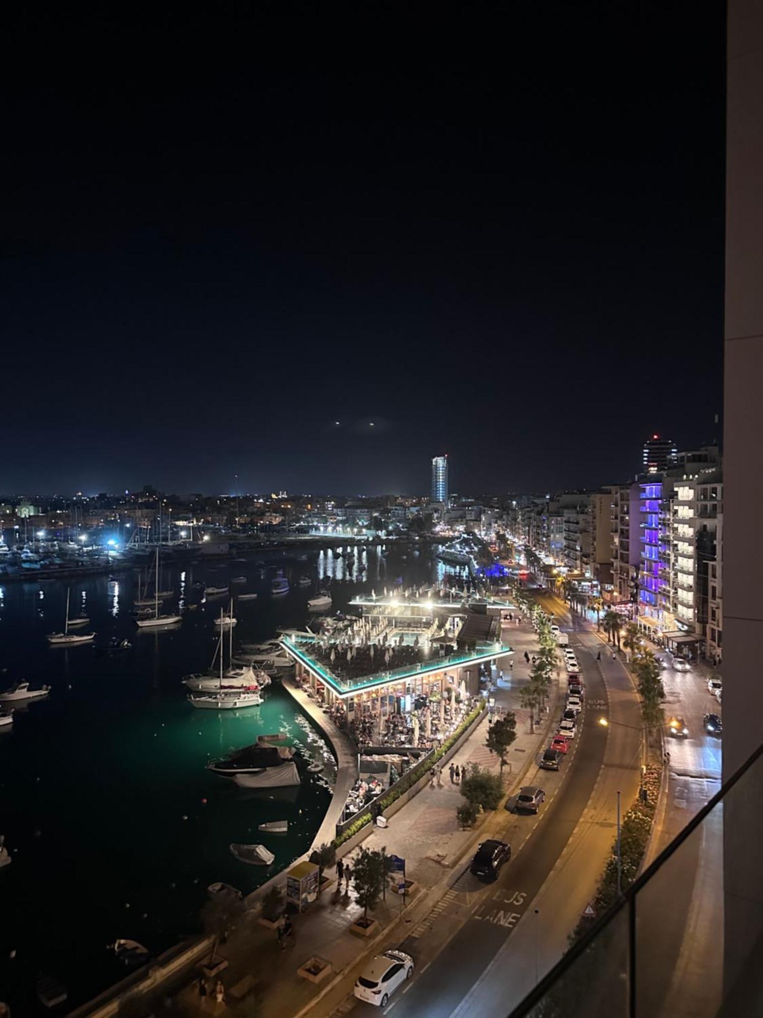 Apartment Lovely Seaview Two Bedroom Unit In Tas-sliema *
